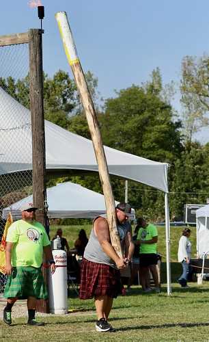  2024 Men's Caber Toss